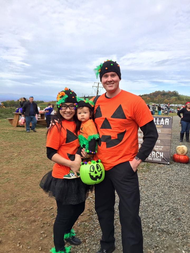 Halloween costumes at Carter Mountain Orchard