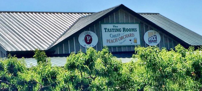 Chiles tasting rooms exterior signage